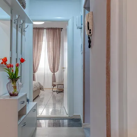 Nest 27 * Lecce