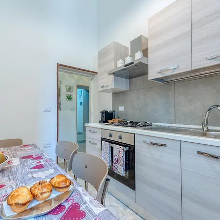 Nest 27 Apartment *